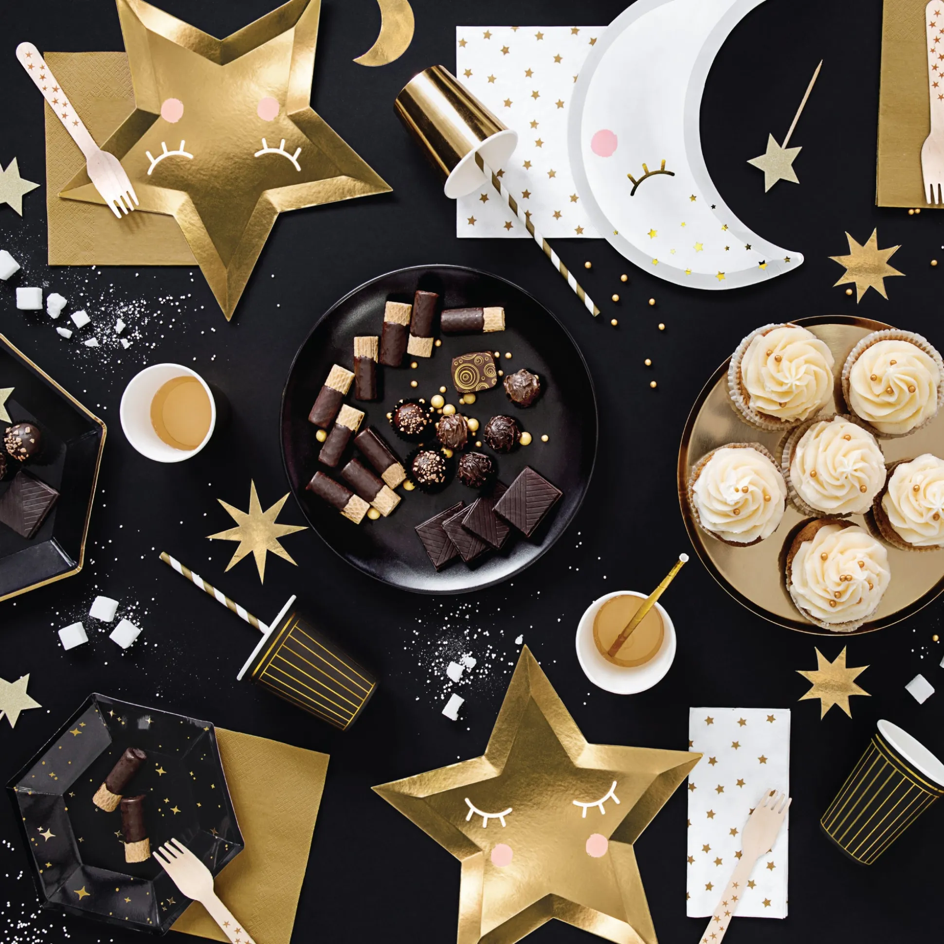 Black & Gold Star Dessert Plates