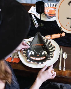 Black Starburst Lunch Plates 8ct