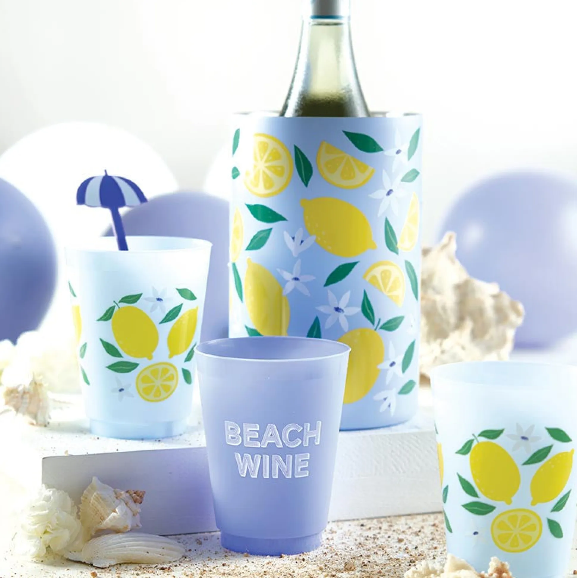 Blue Beach Wine Plastic Cups 8ct