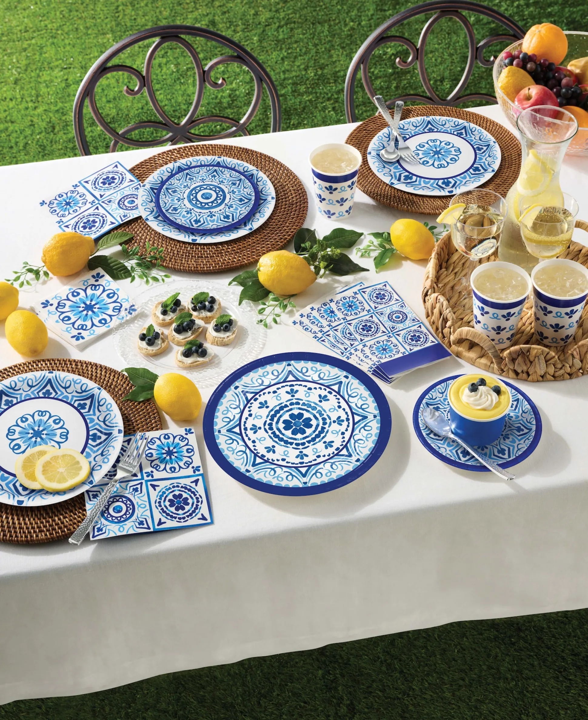 Blue Mediterranean Tile Dessert Napkins 16ct