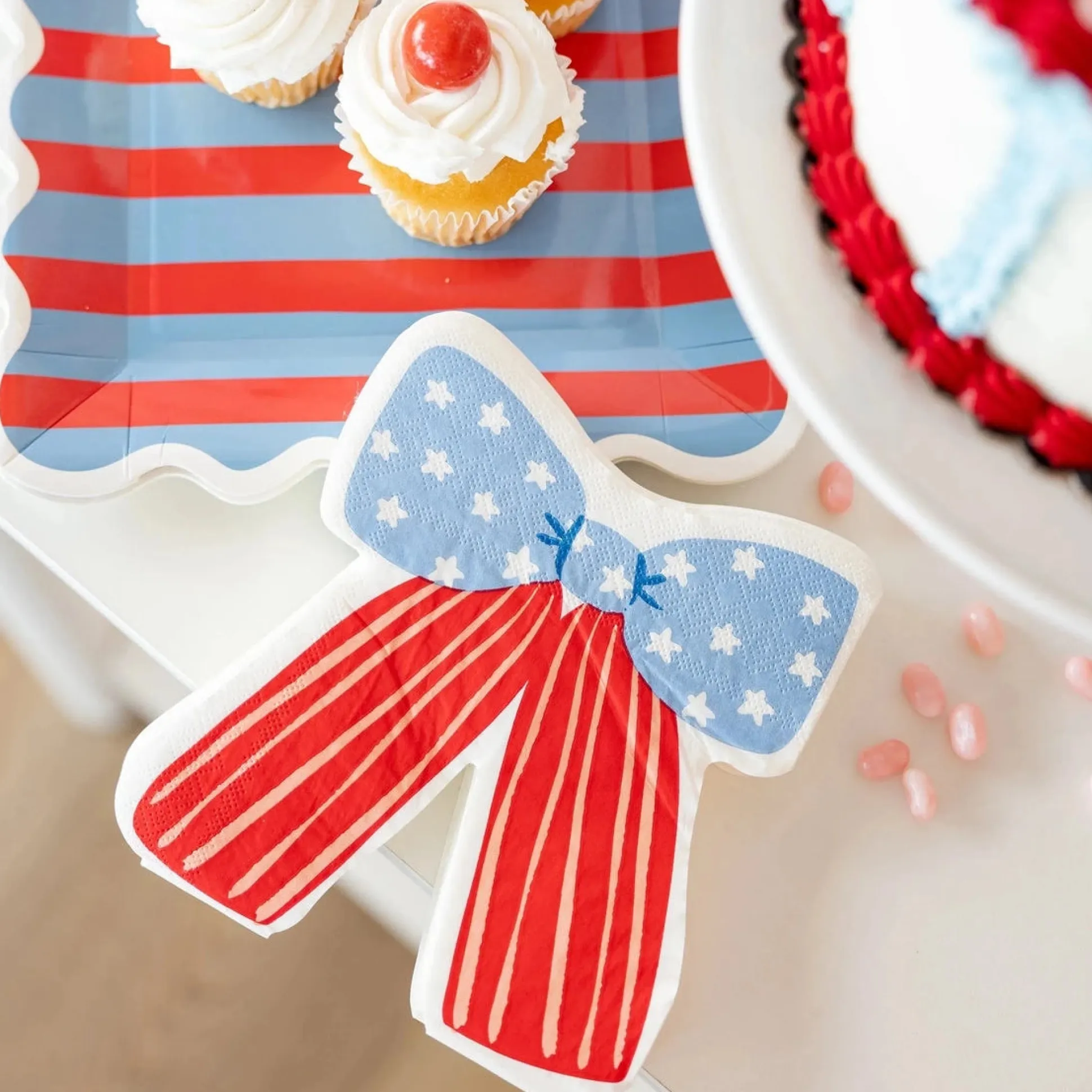Blue & Red Striped Lunch Plates 8ct