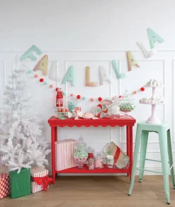 Candy Cane Lane Paper Guest Napkins 18ct