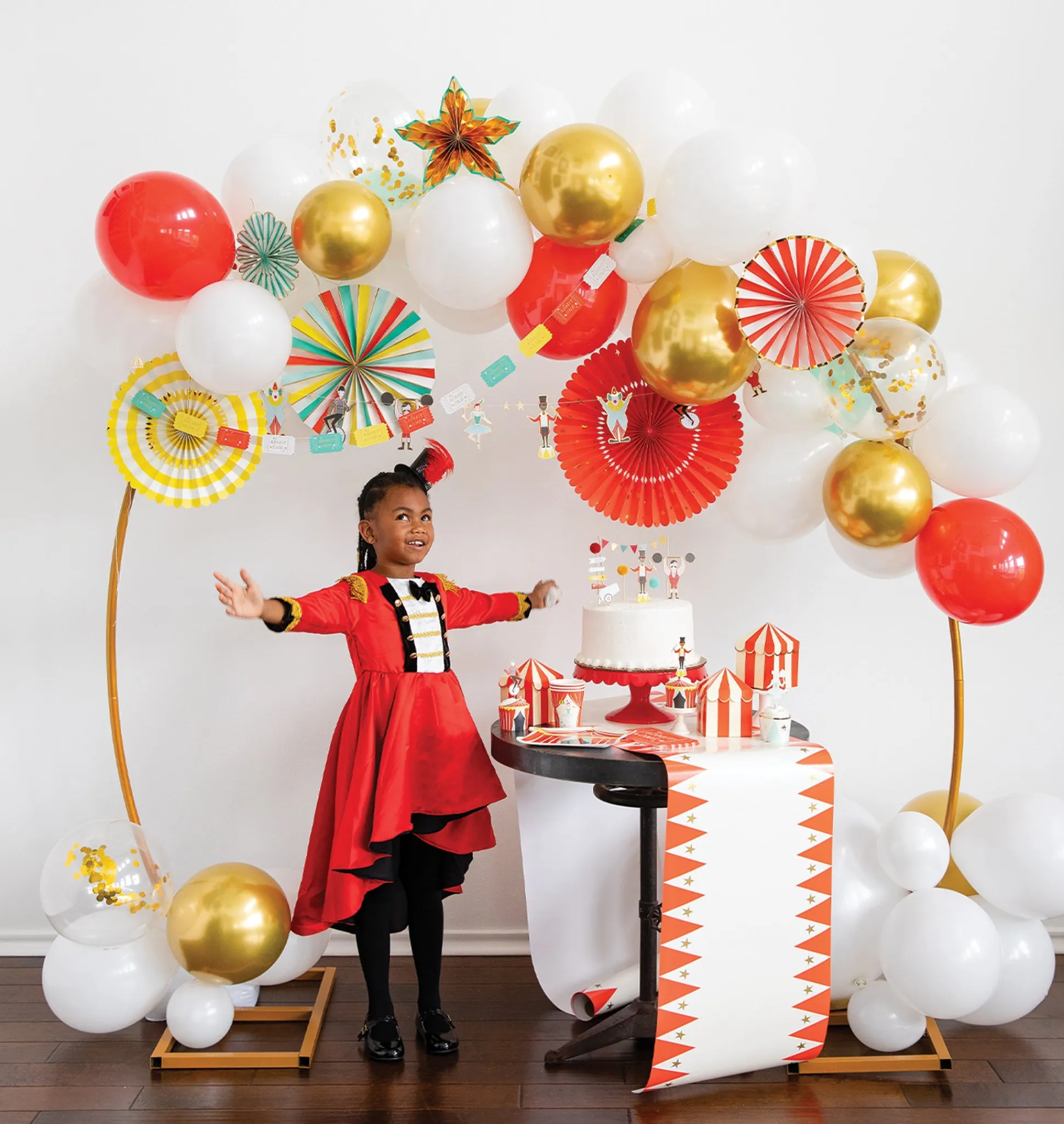 Carnival Paper Cups 8ct