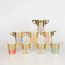 Champion Trophy Paper Cups 8ct