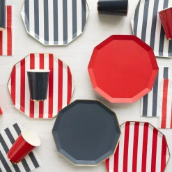 Cherry Red Cabana Striped Dinner Plates 8ct