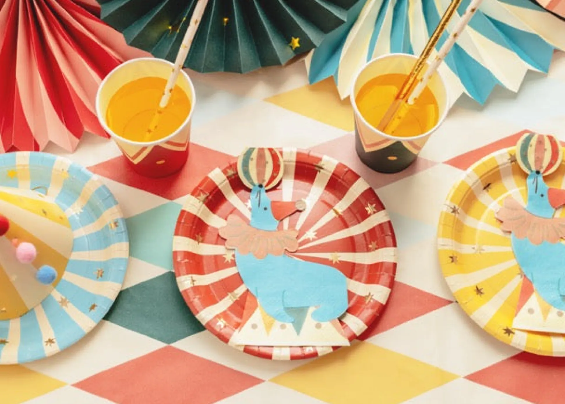 Circus Striped Dessert Plates 6ct