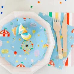 County Fair Dessert Plates 8ct