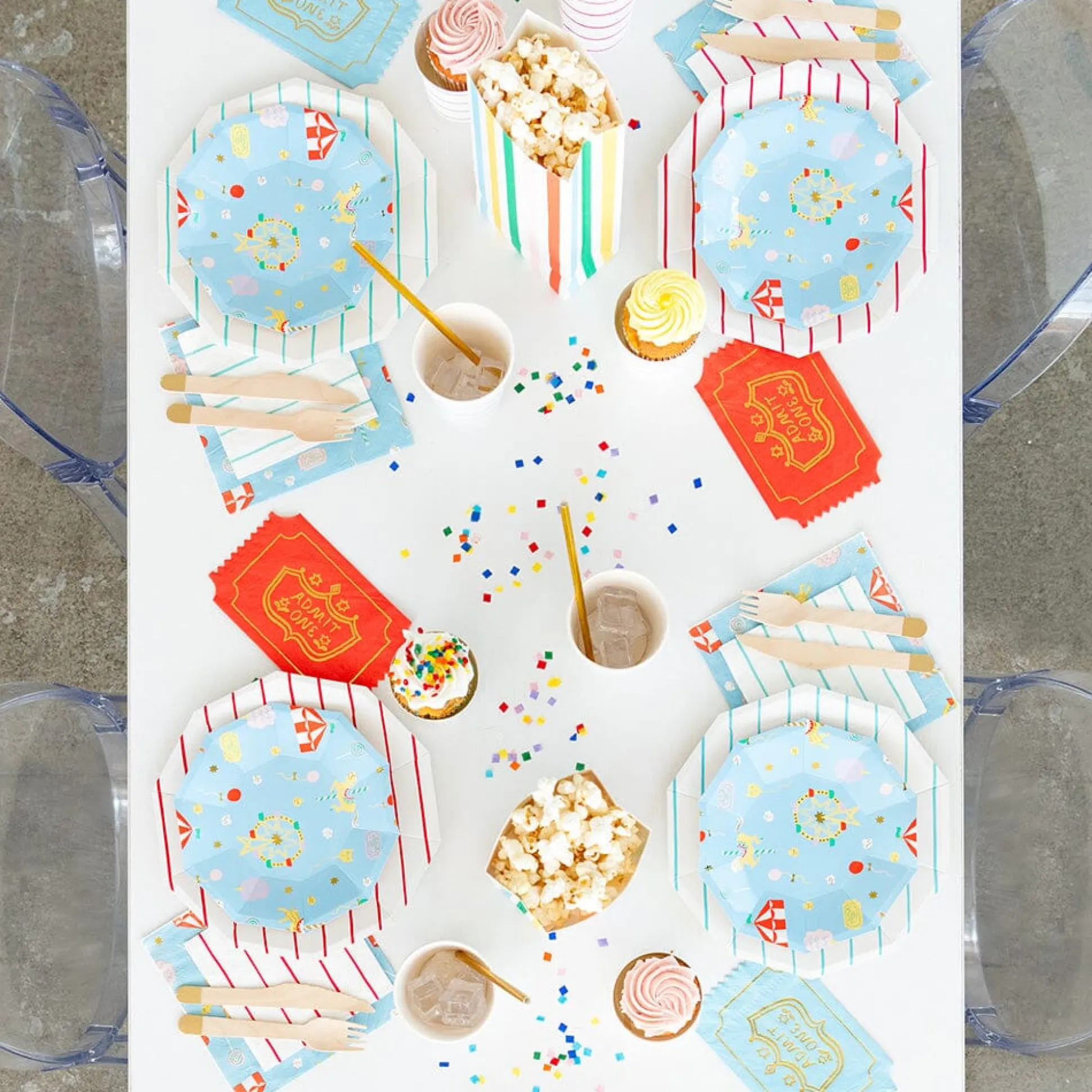 County Fair Lunch Napkins 16ct