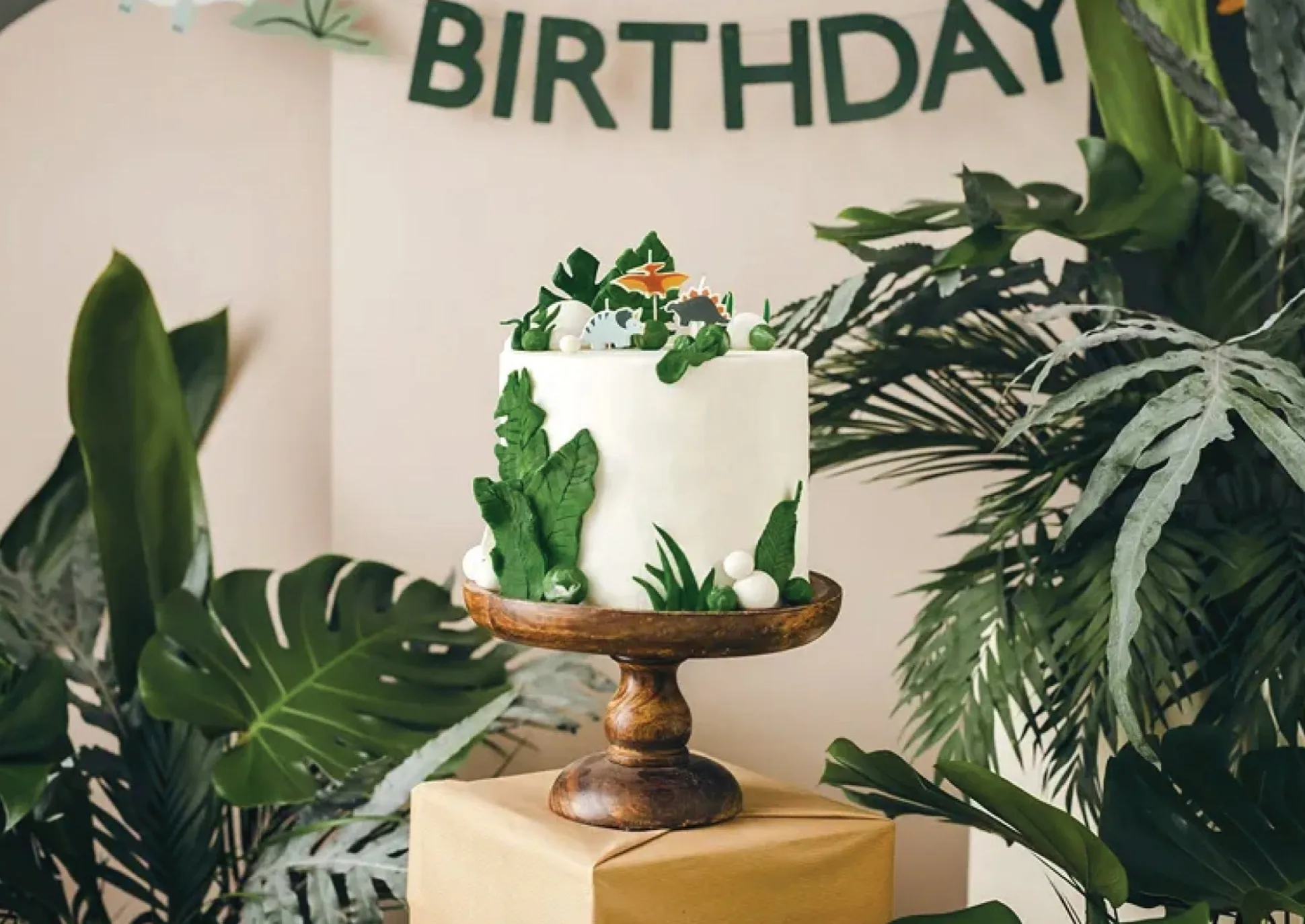 Dinosaur Birthday Candles 3ct