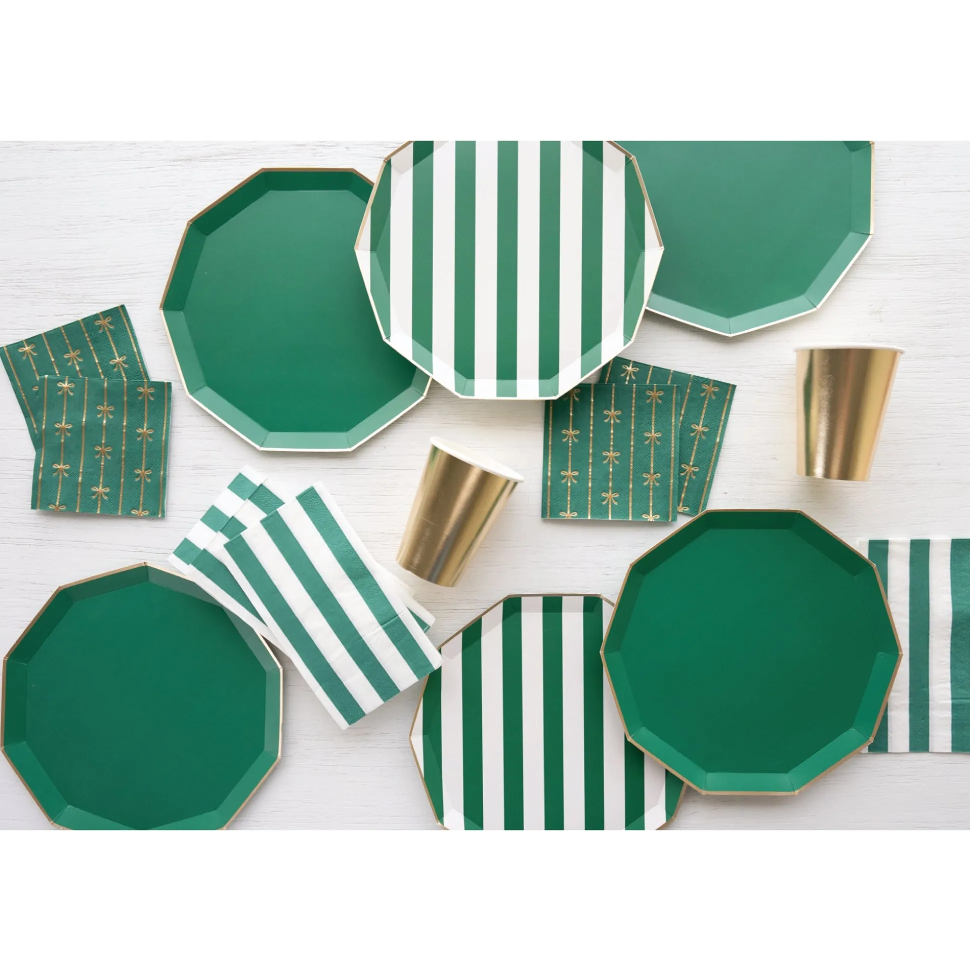 Emerald Green Bow Dessert Napkins 20ct
