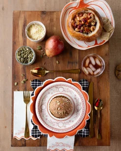 Falloween Rust Scalloped Lunch Plates 8ct