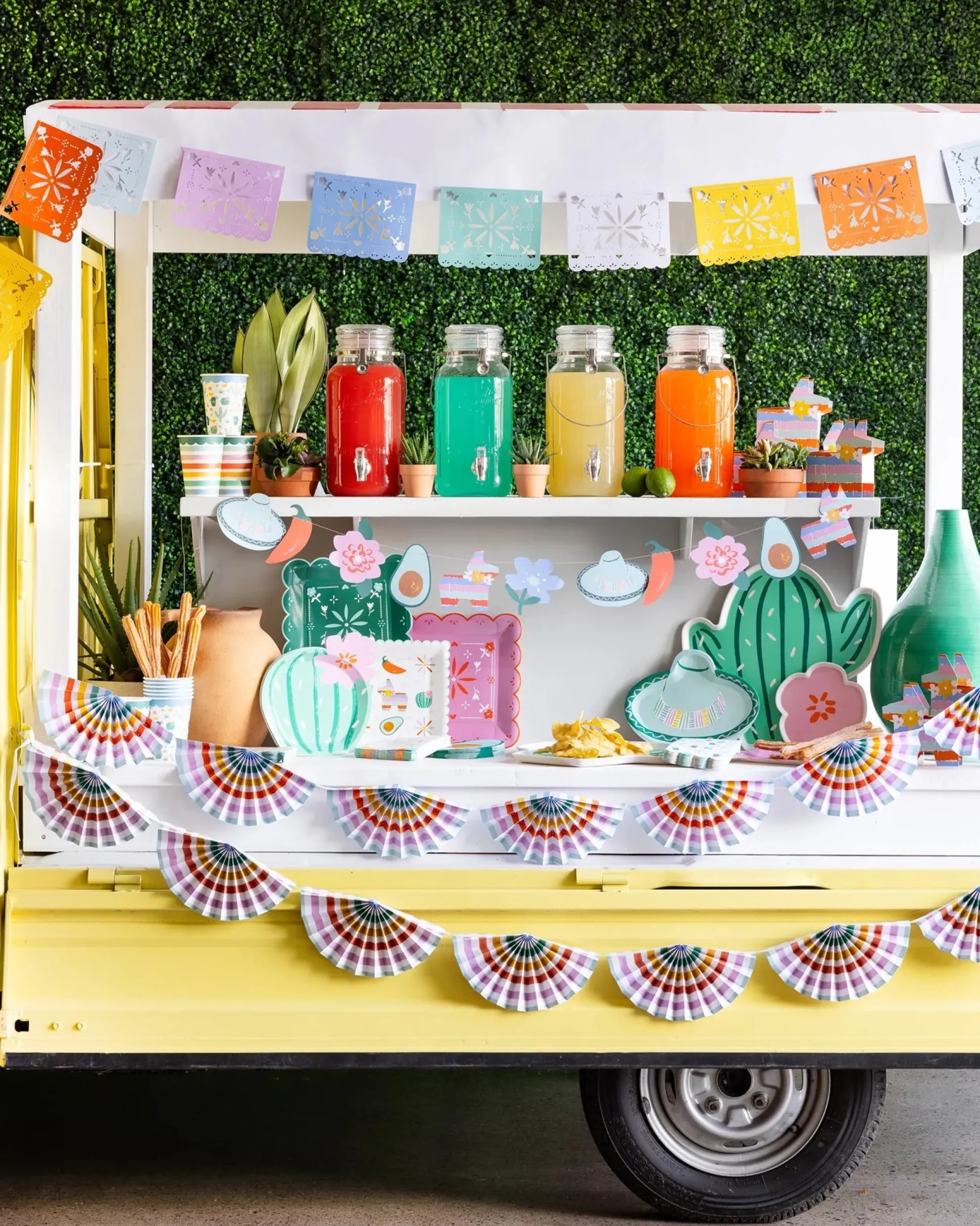 Fiesta Cacti Paper Guest Towels 24ct
