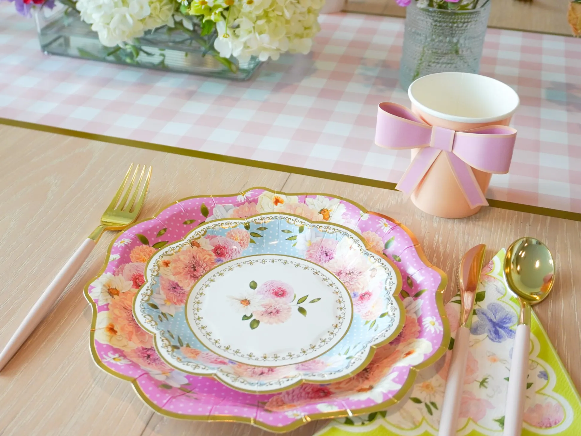 Floral Tea Party Assorted Dessert Plates 16ct