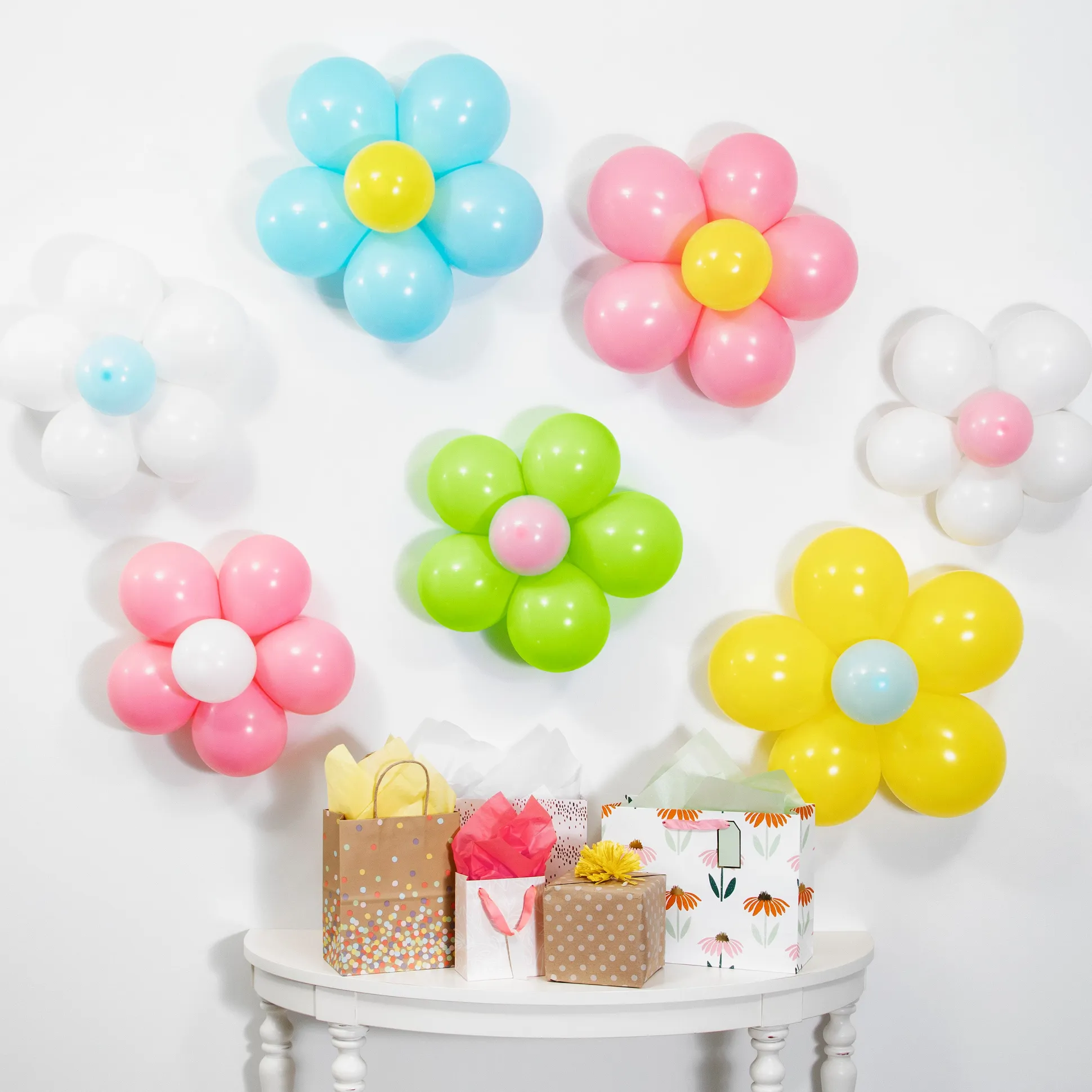 Flower Power Balloon Kit 7ct