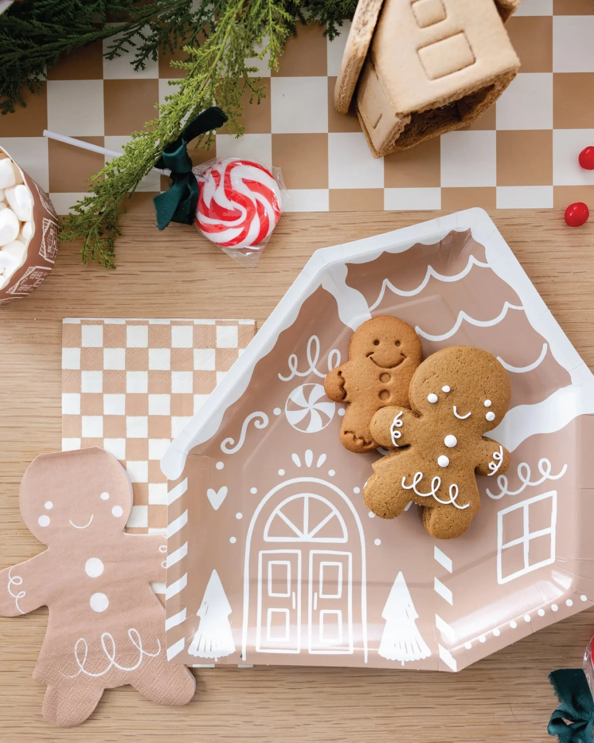 Gingerbread Girl Dessert Napkins 24ct
