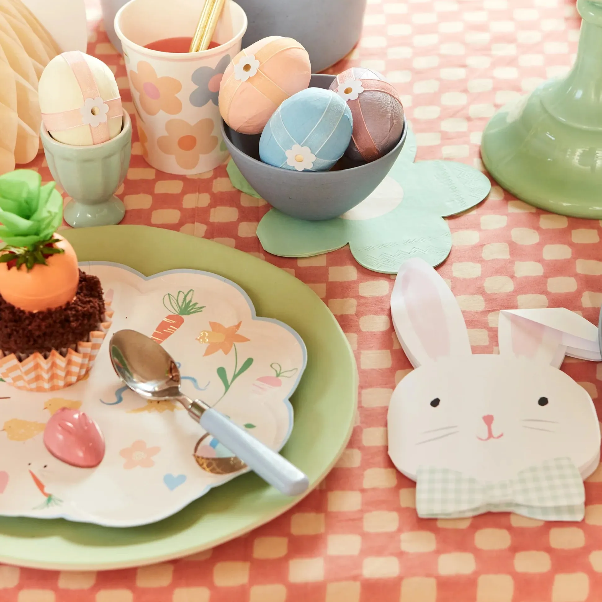 Gingham Easter Bunny Dessert Napkins 16ct