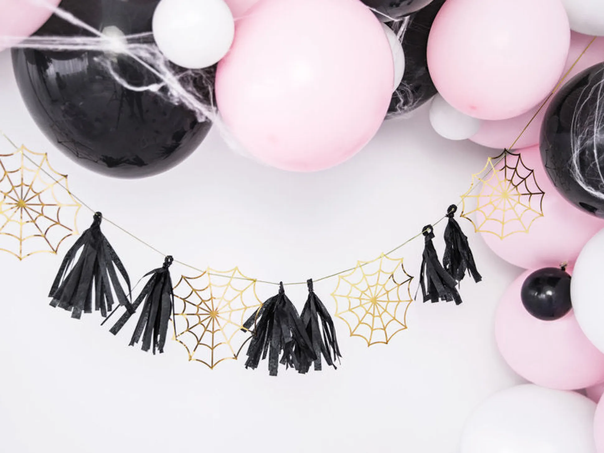 Gold Spiderweb Tassel Garland 5.7ft