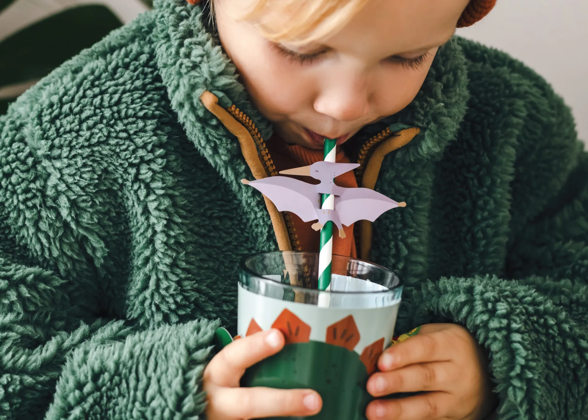 Green & White Striped Pterodactyl Paper Straws 6ct