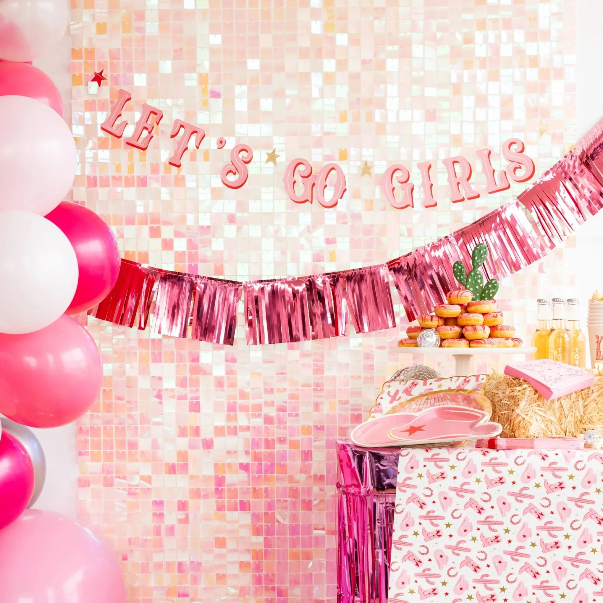 Let's Go Girls Banner Set