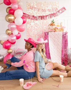 Let's Go Girls Banner Set