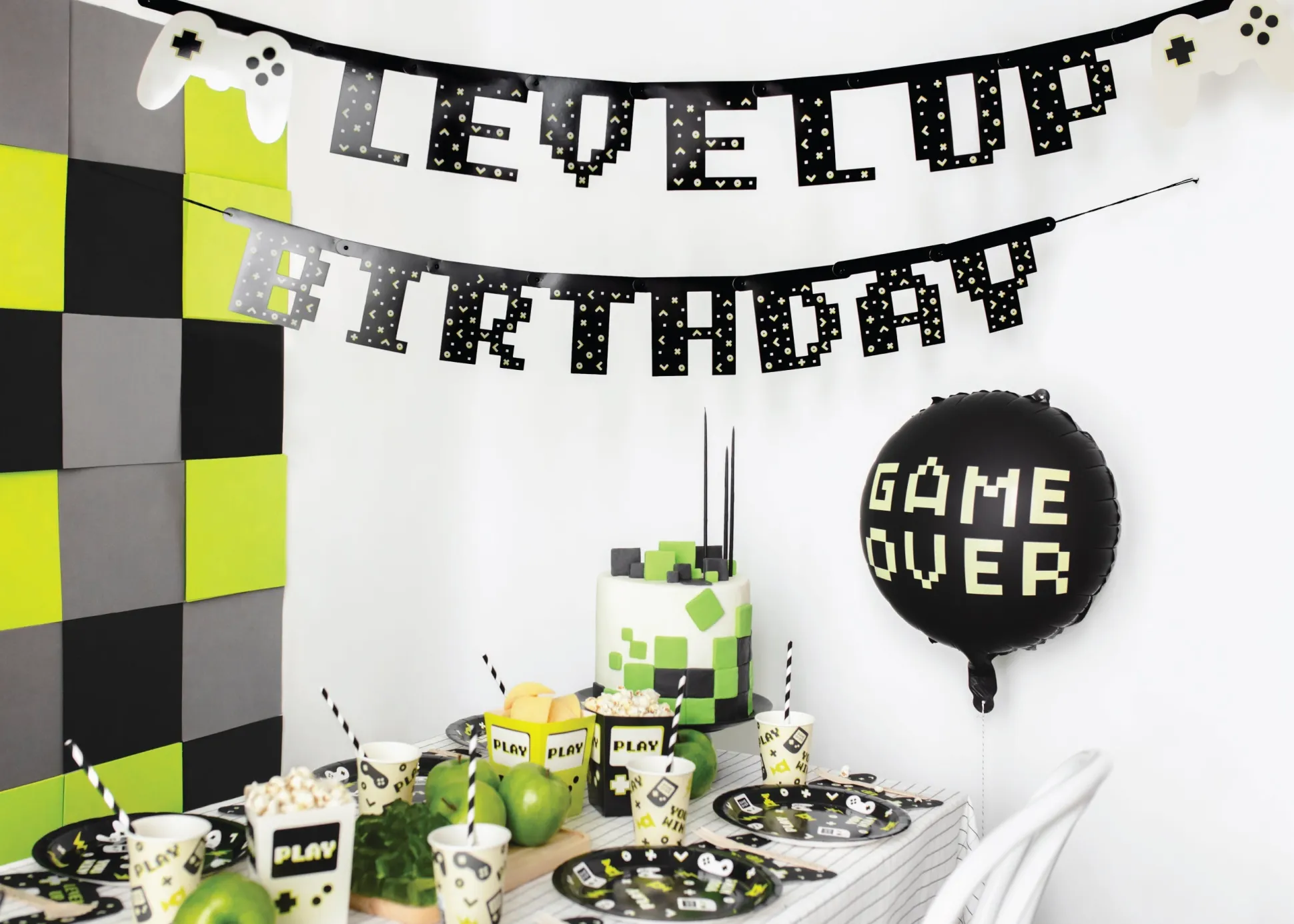Level Up Game Controller Lunch Napkins 12ct