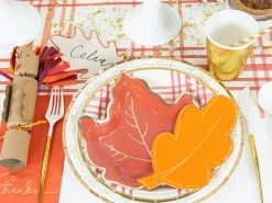 Maple Leaf Shaped Plates 8ct