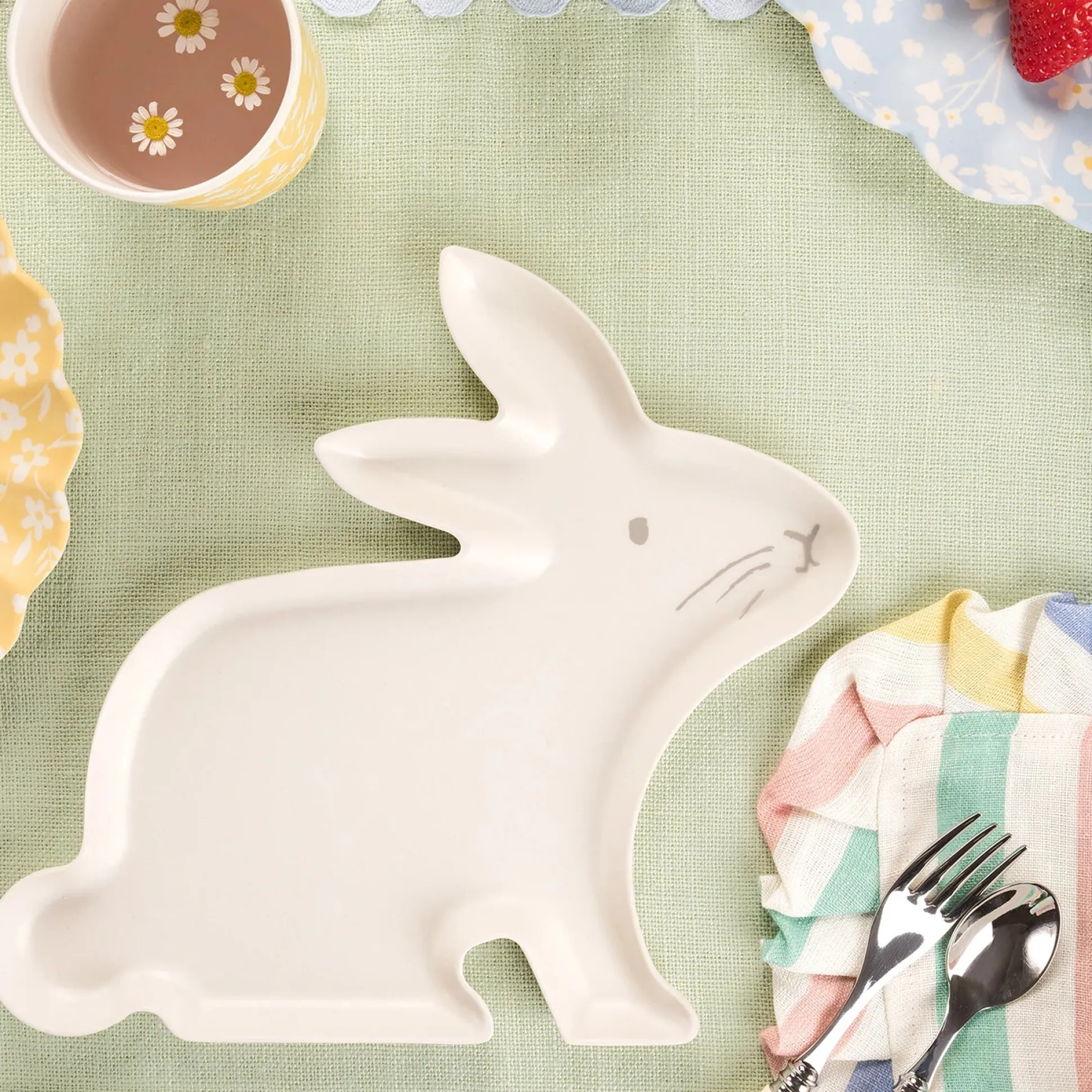 Pastel Bunny Bamboo Lunch Plates 4ct