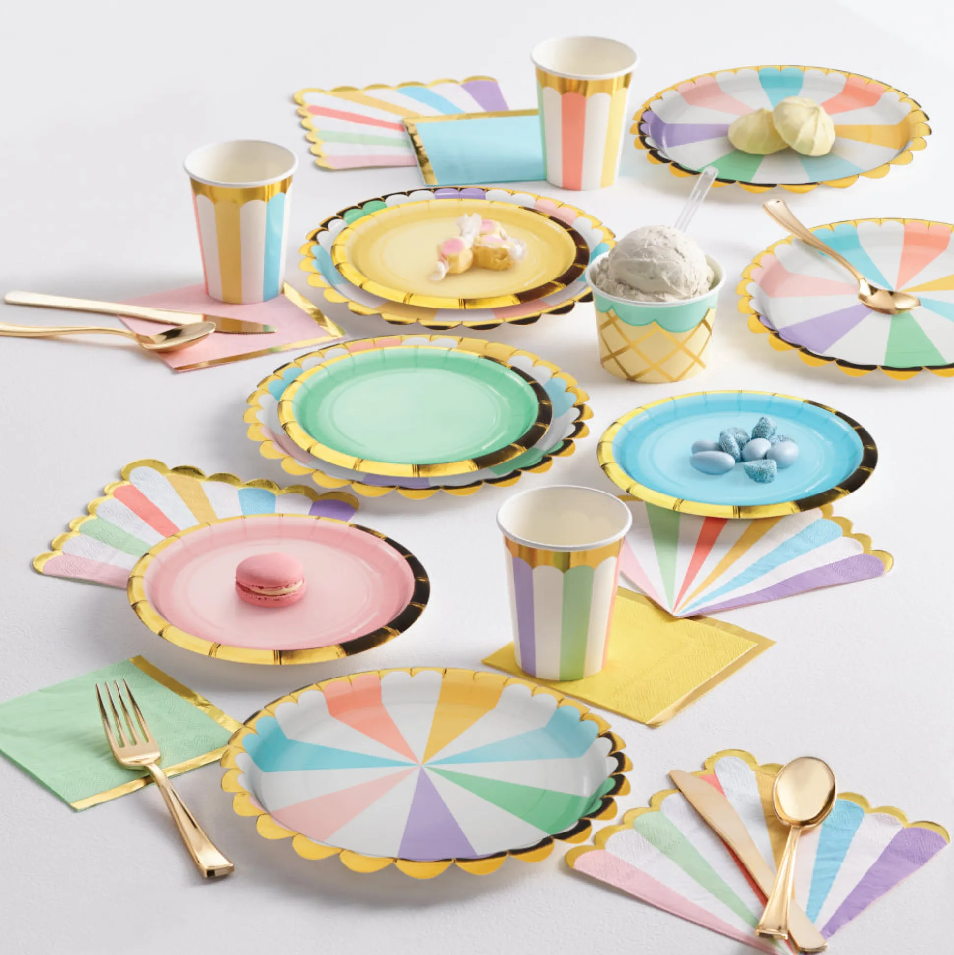 Pastel Striped Lunch Napkins 16ct