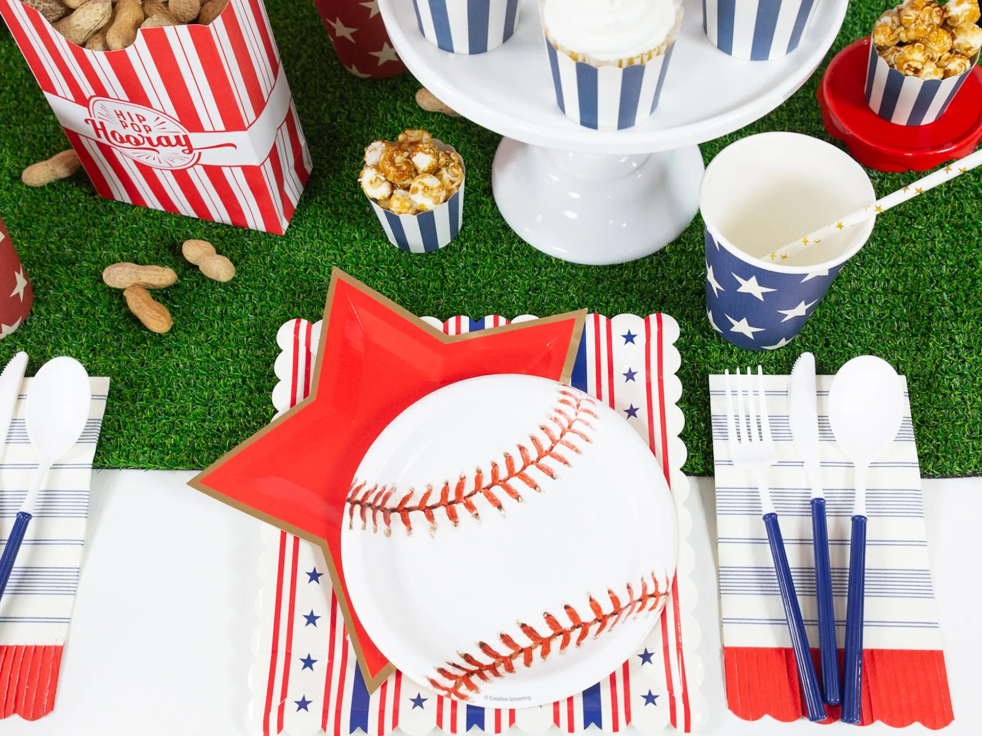 Patriotic Stars & Stripes Square Lunch Plates 8ct