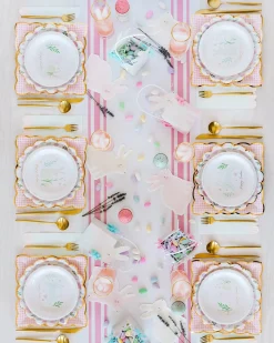 Pink Gingham Scalloped Lunch Plates 8ct