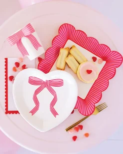 Pink & Red Striped Scalloped Dinner Plates 8ct