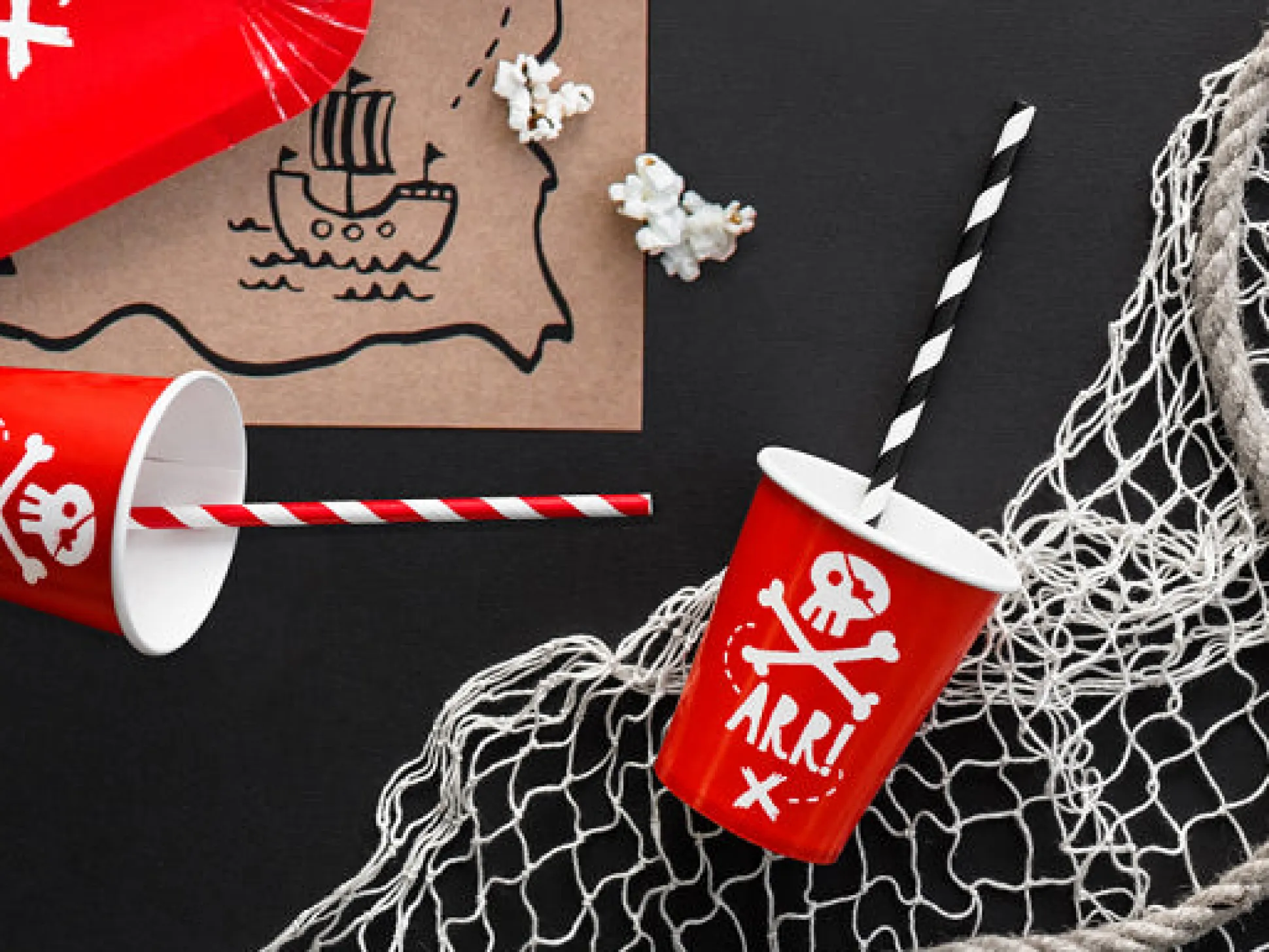 Red Striped Paper Straws 10ct