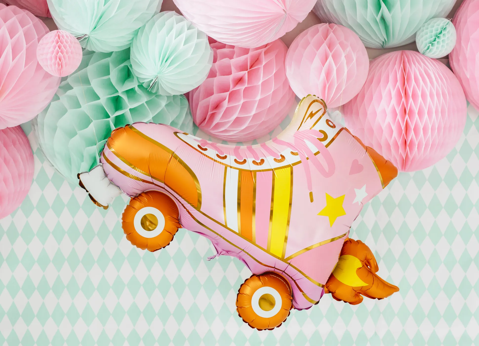 Retro Roller Skate Balloon 29"
