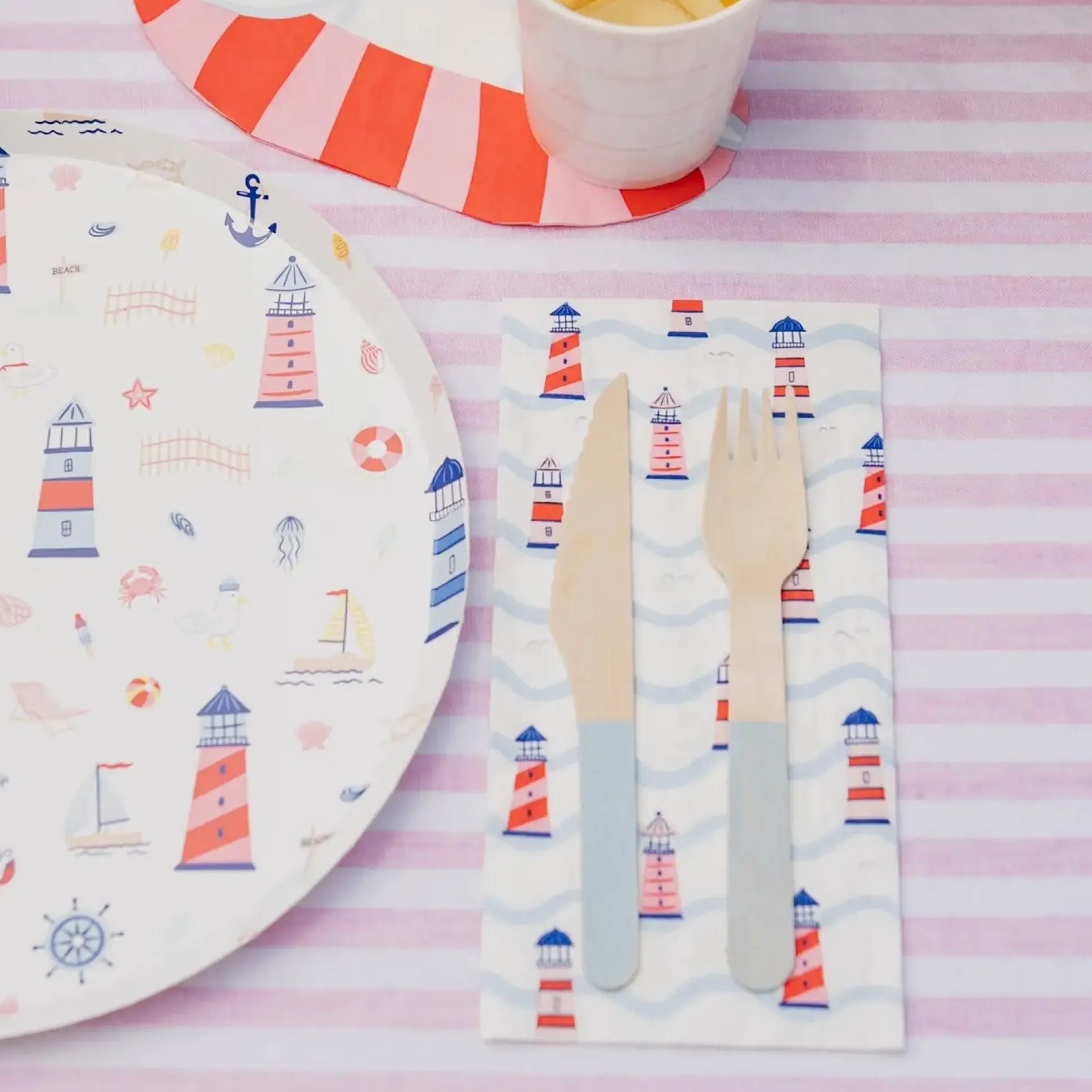 Seaside Lighthouses Guest Towels 16ct