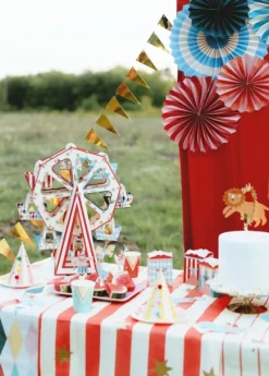 Stars and Stripes Paper Table Cover
