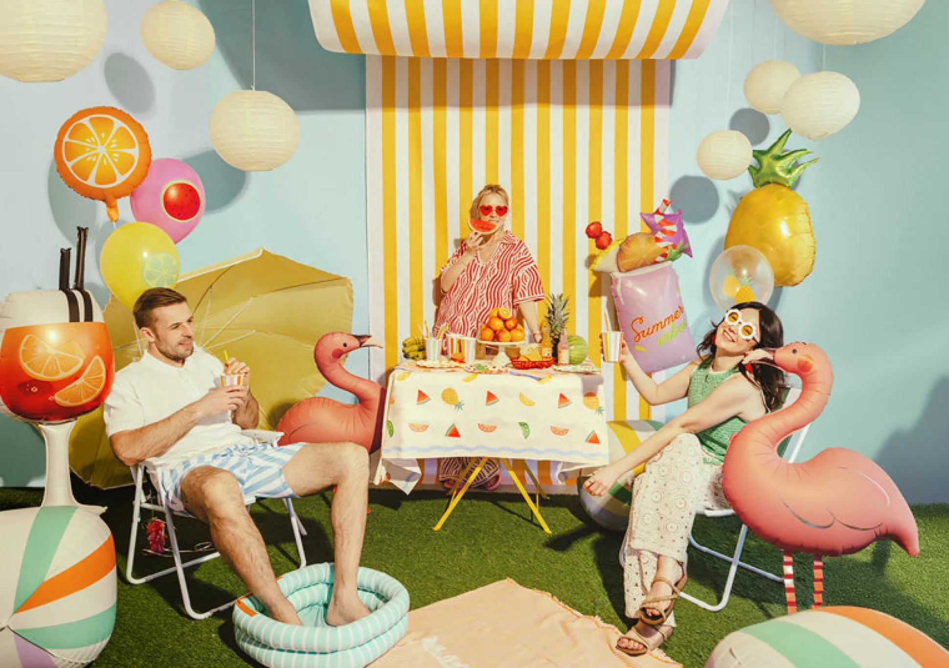 Summer Vibes Cocktail Foil Balloon 31.1in