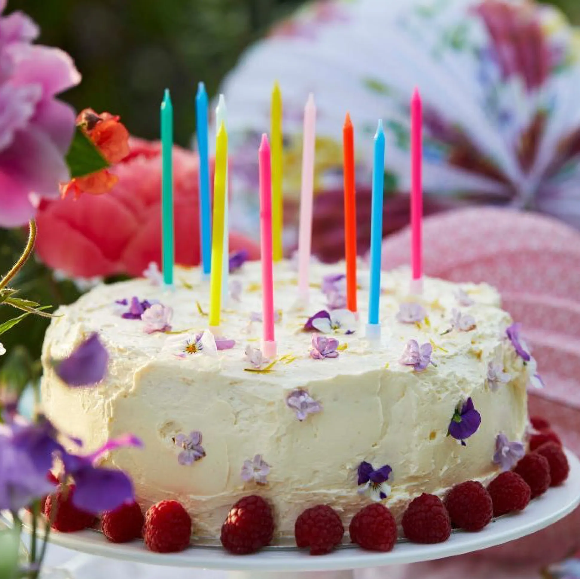 Tall Rainbow Birthday Candles 16ct
