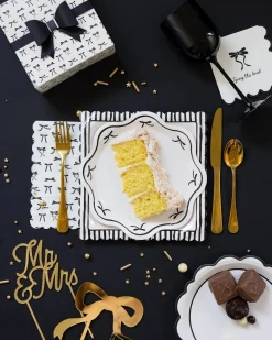 Tying the Knot Bow Treat Boxes 12ct
